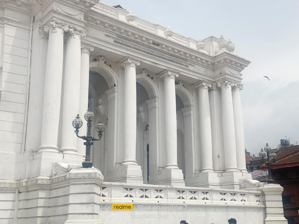 Nirvana Kuti Kathmandu Ngoại thất bức ảnh
