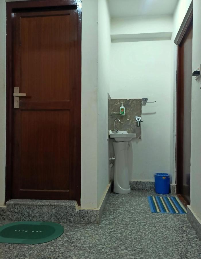 Nirvana Kuti Kathmandu Ngoại thất bức ảnh