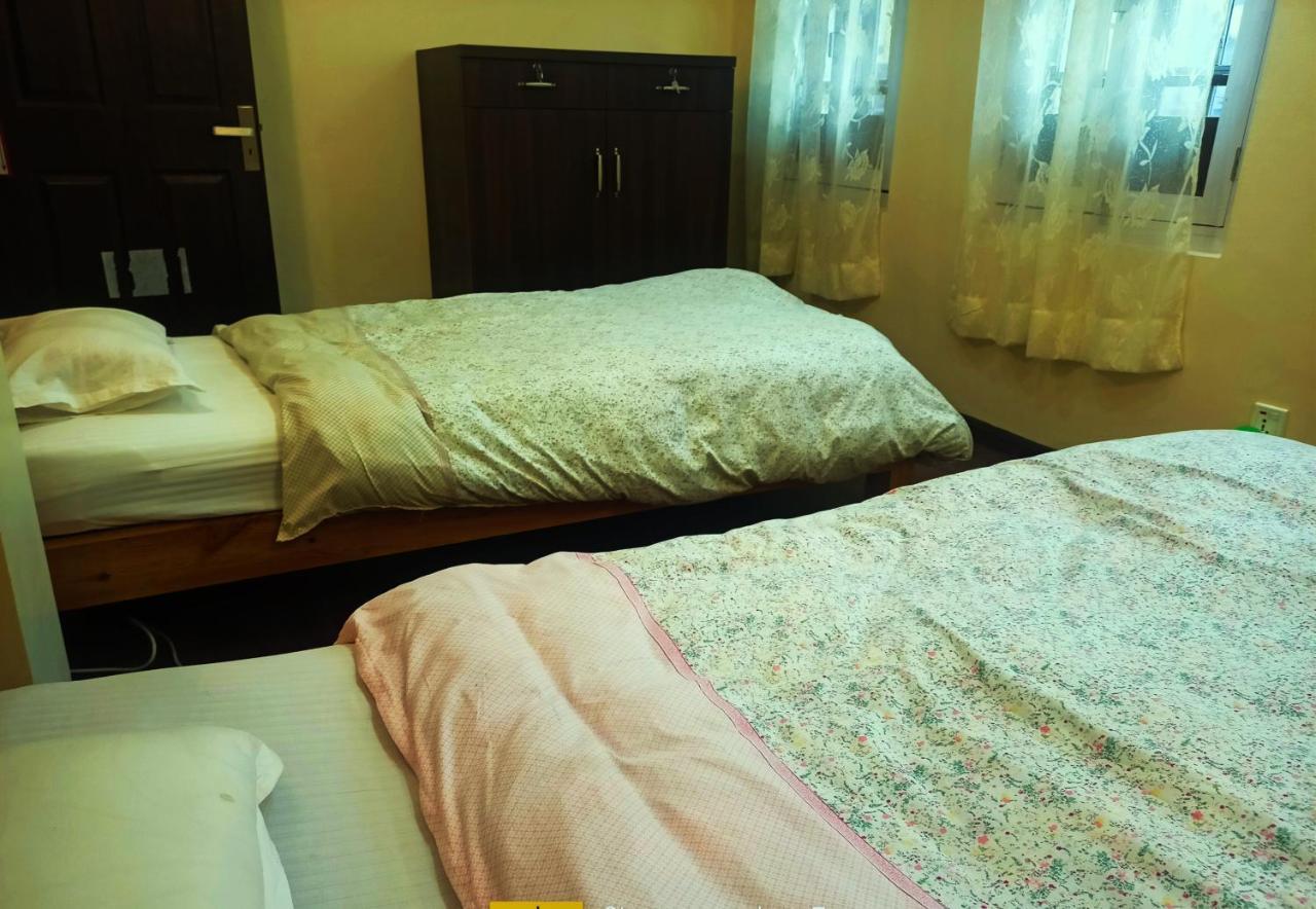 Nirvana Kuti Kathmandu Ngoại thất bức ảnh